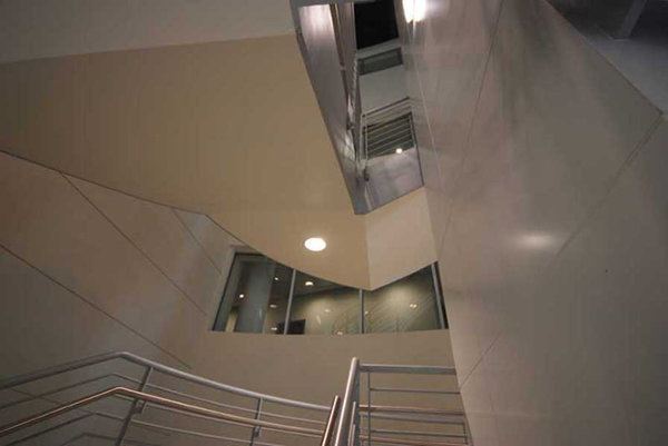 Decorative curve staircase is a focal point.